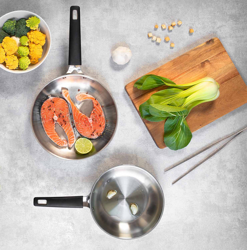 Basic stainless steel - set of 2 pans 20/24 cm