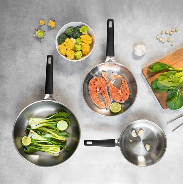 4-piece stainless steel set - 20-24-28cm pans + Wok