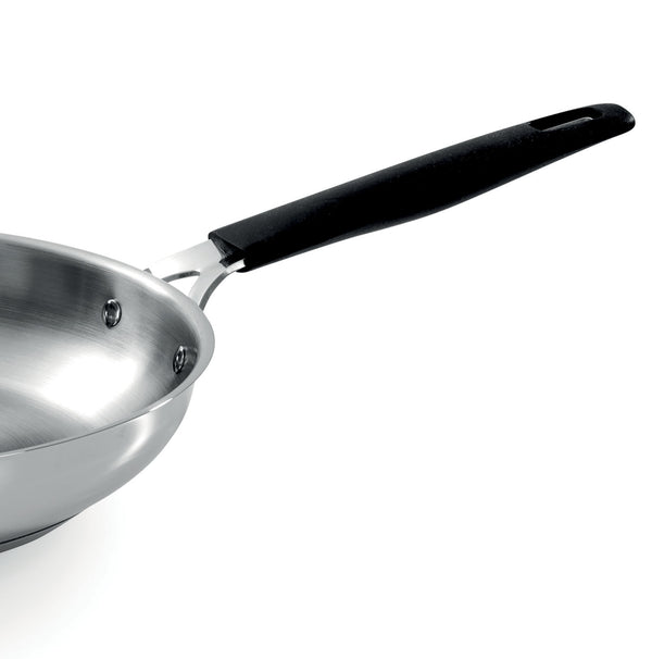 Basic stainless steel - set of 2 pans 24/28 cm