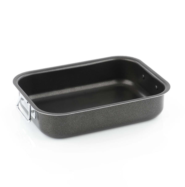 Rectangular baking pan